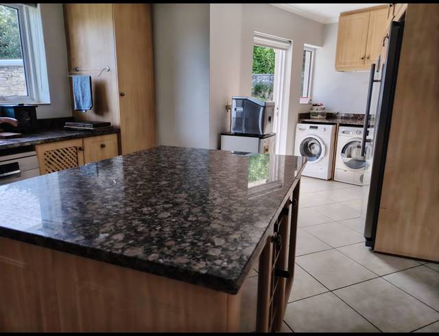3 BEDROOM HOUSE FOR SALE IN HELDERRAND